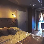 Luxury-villas Apartment