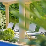 Luxury-villas
