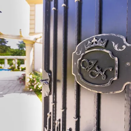 Luxury-villas Apartament