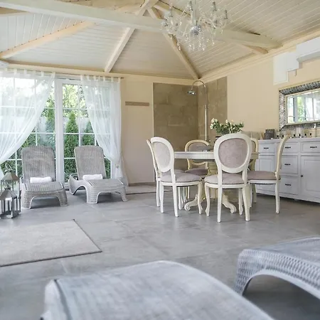 Luxury-villas Apartamento Sopron