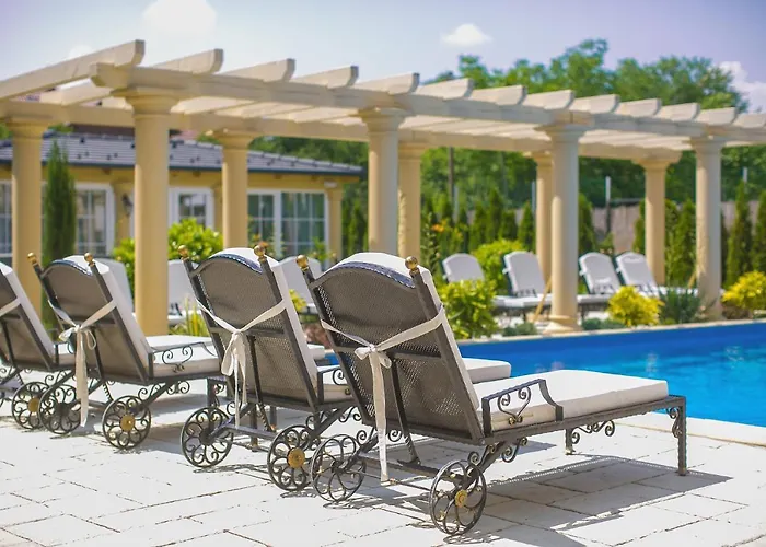 Luxury-villas *