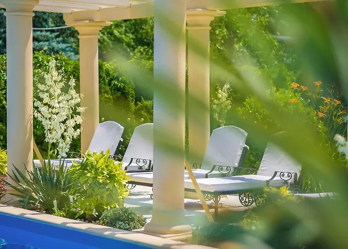 Luxury-villas