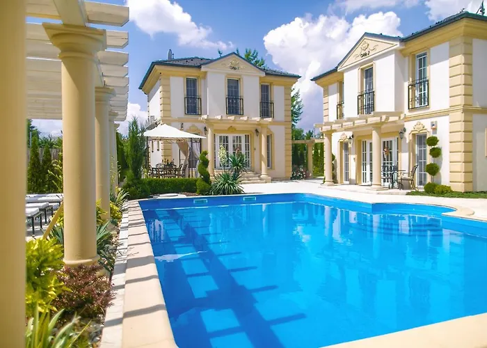 Luxury-villas