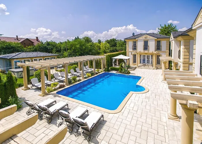 Luxury-villas * Σόπρον