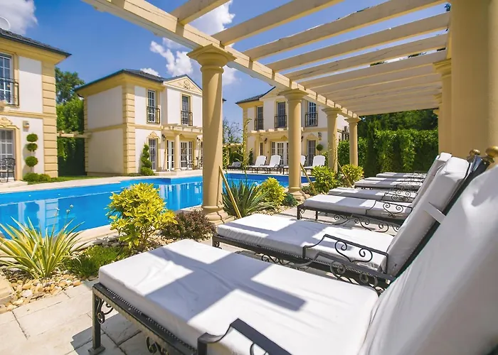 Luxury-villas *