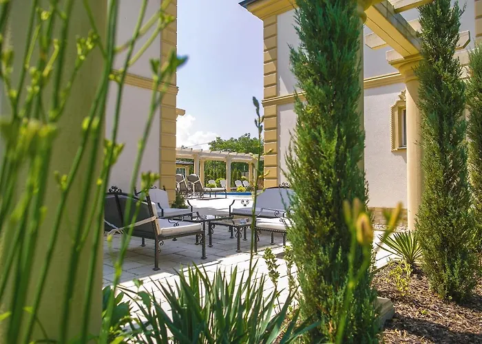Luxury-villas * Σόπρον